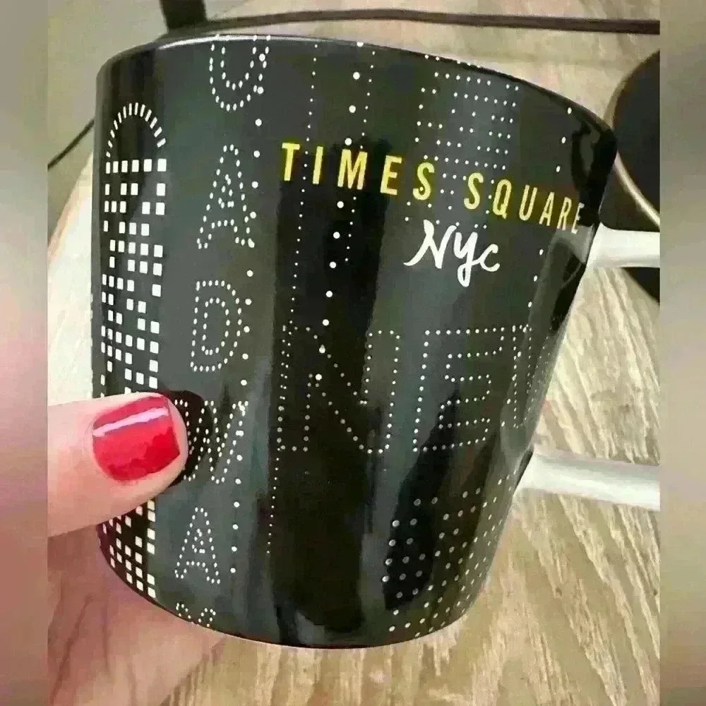 Starbucks Times Square NYC Coffee Mug, Cup. 14 FL Oz Boxed
